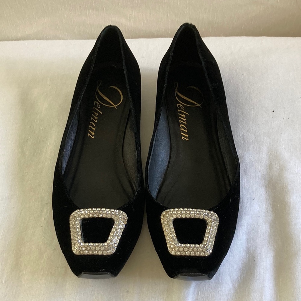 Black Velvet Flats